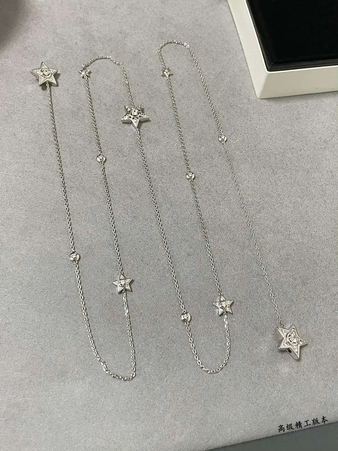 Silver-Toned Star and Crystal Pendant Long Chain Necklace 3