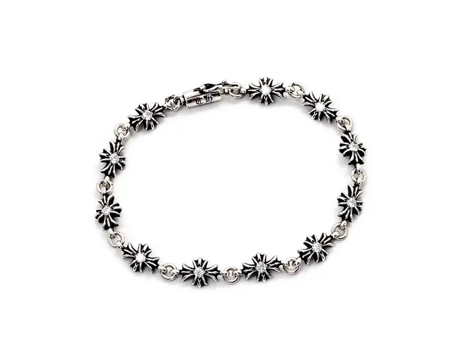 Silver Transparent Floral Motif Links Pave-Set Central Stones Bracelet 8