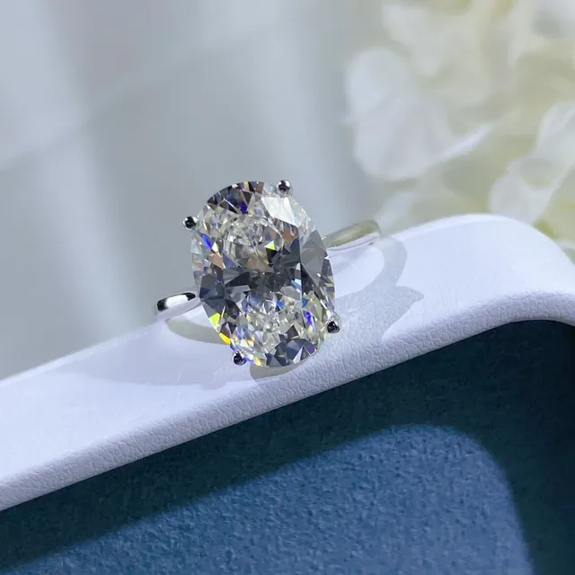 Anillo plata blanco piedra ovalada solitaria cuatro garras 6