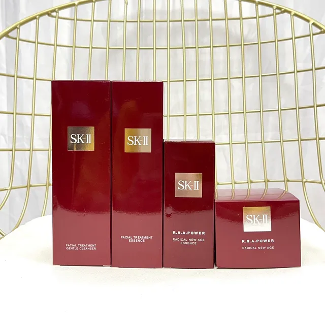 SK-II R.N.A.Power Rojo Blanco Minimalista Lujo Acentuado en Cromo Perfume 4