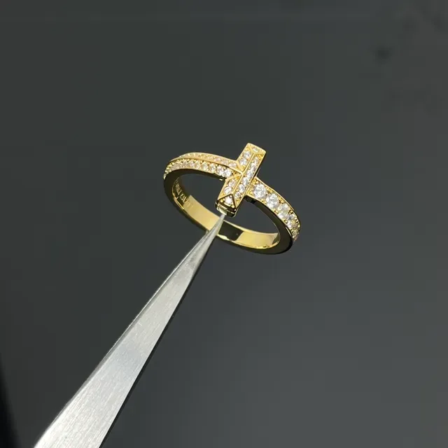 T-Motif Pavé Stone Two-Tone Ring Set Rings 8