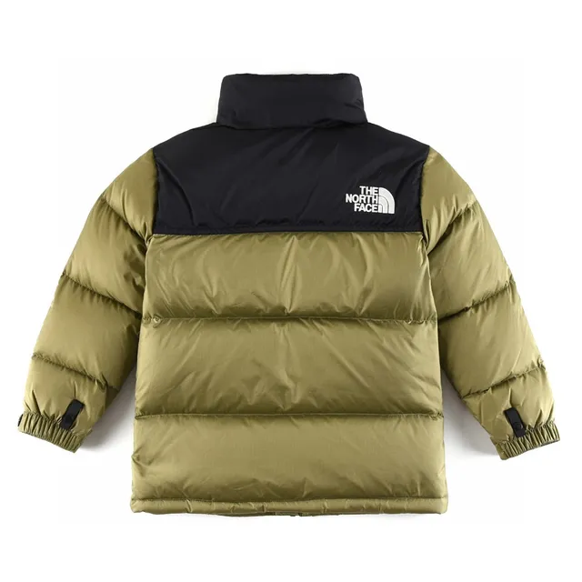 The East Fiona 1996 Classic White Black Boxy Silhouette Horizontal Quilting Down Jacket 6
