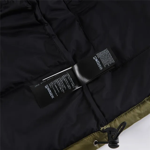 The East Fiona 1996 Classic White Black Boxy Silhouette Horizontal Quilting Down Jacket 13