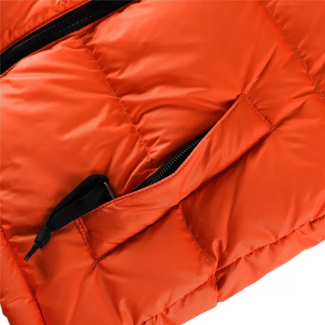 The East Fiona 1996 Classic White Black Boxy Silhouette Horizontal Quilting Down Jacket 18