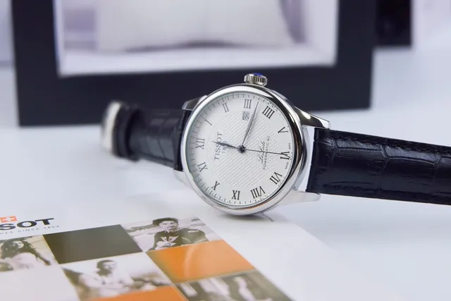 Tissot Le Locle Powermatic 80 White Dial Black Leather Mechanical Watch 4