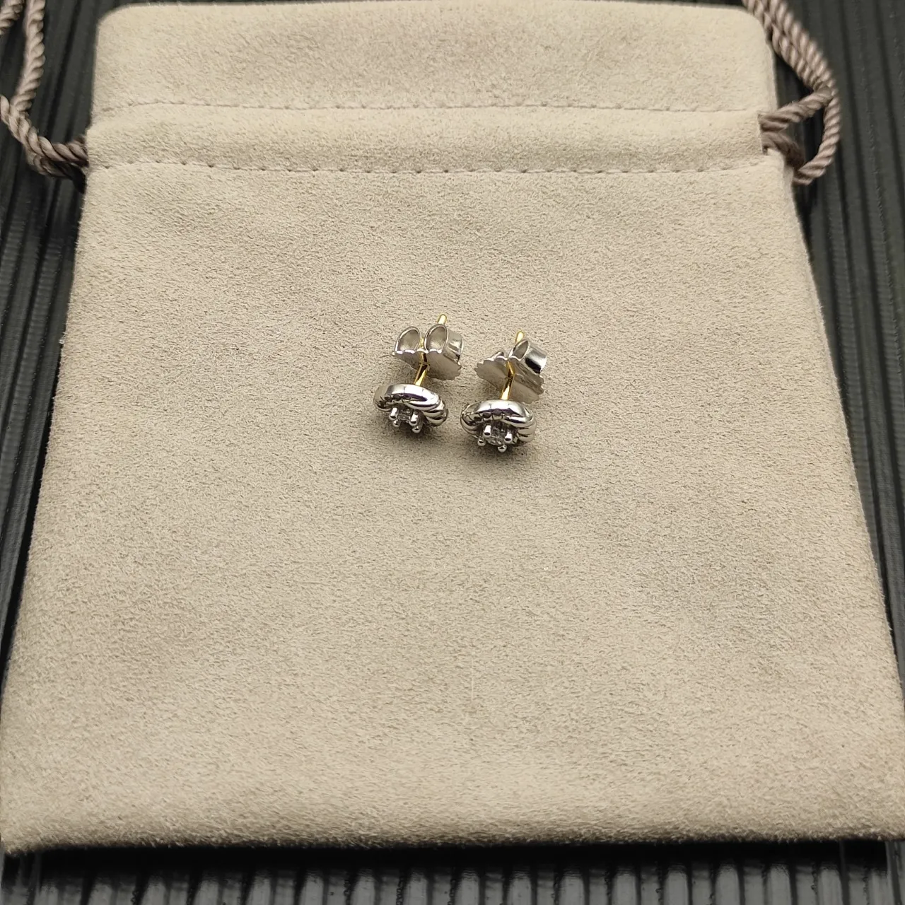 Twisted Rope Motif Pavé Halo Stud Earrings 8