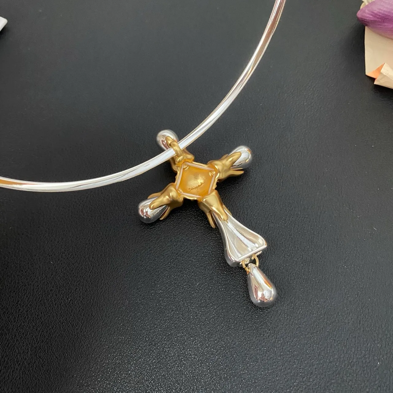 Two-Tone Metallic Cross Pendant Choker Necklace 5