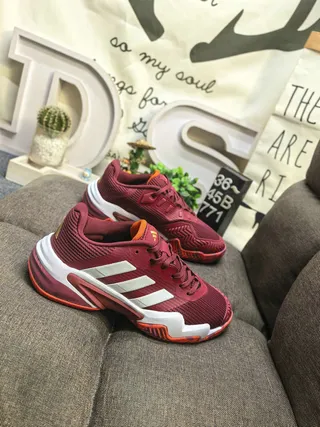 White and Green Lifestyle Sneakers 9
