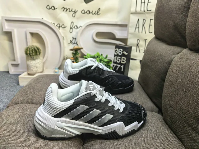 White and Green Lifestyle Sneakers 21