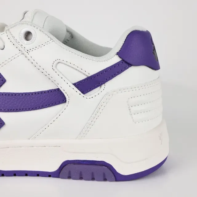 White and Purple Arrow Logo Low-Top Lifestyle Sneakers 4