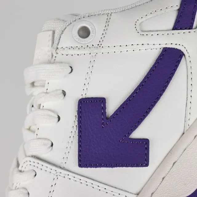 White and Purple Arrow Logo Low-Top Lifestyle Sneakers 6