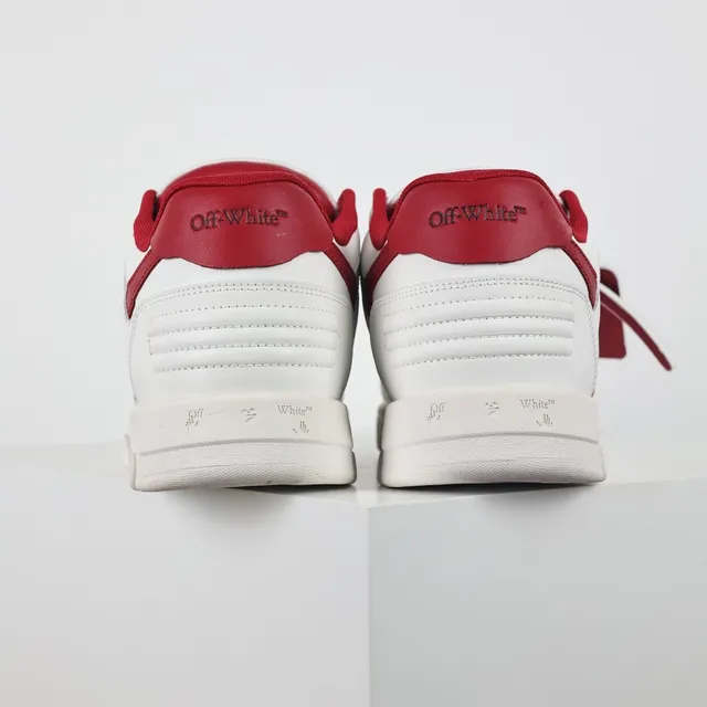 White and Red Arrow Logo Lifestyle Sneakers 8