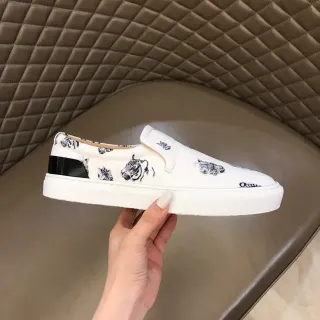 White Animal Print Slip-On Canvas Shoes