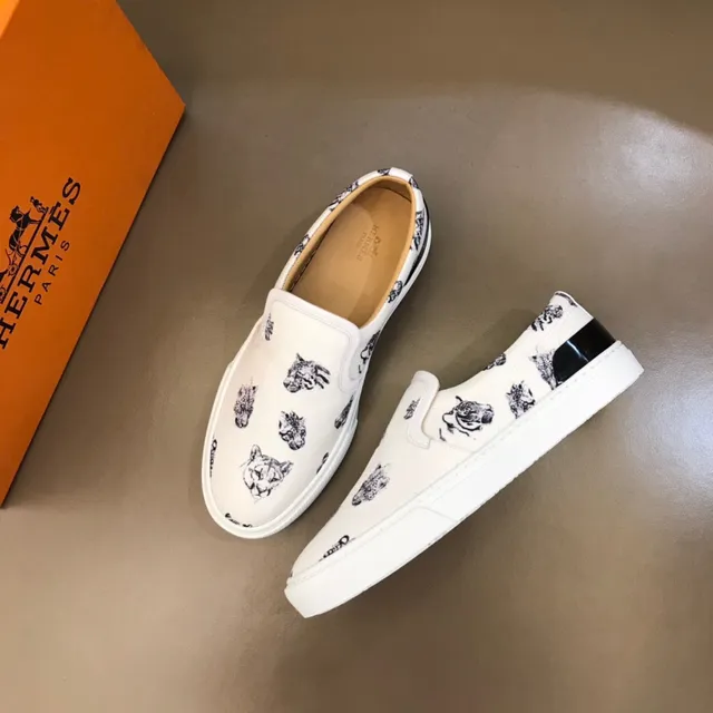 White Animal Print Slip-On Canvas Shoes 8