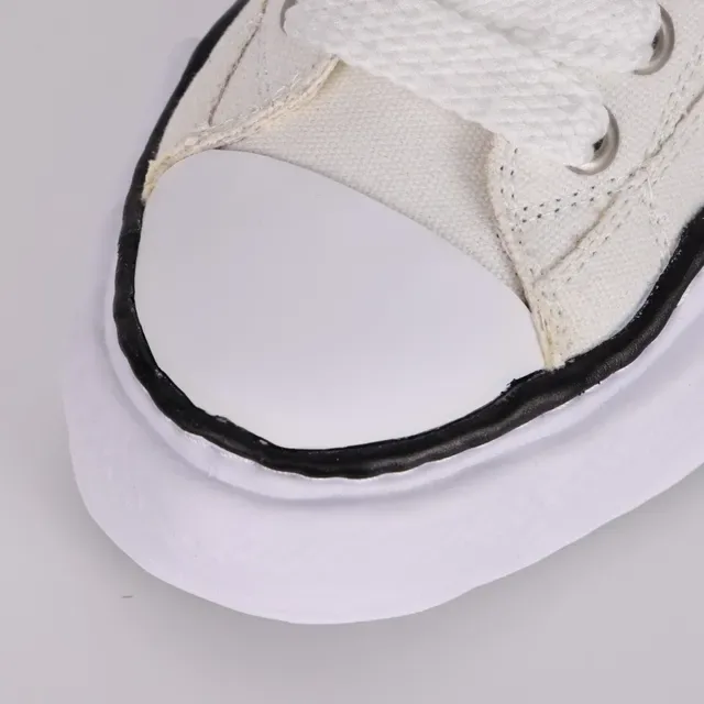 White Black Canvas Upper Sculpted Layered Midsole Sneakers 5