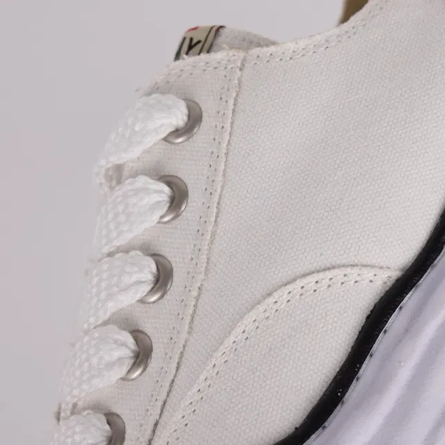 White Black Canvas Upper Sculpted Layered Midsole Sneakers 6