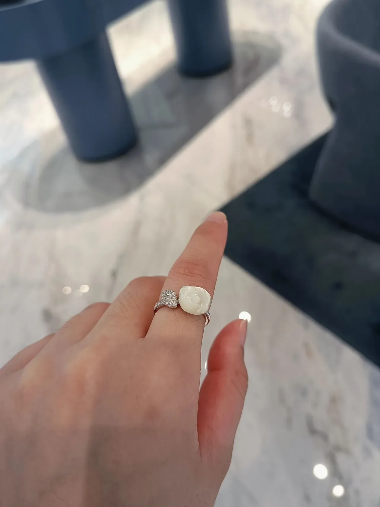 White Carved Rose and Pavé Heart Ring 6