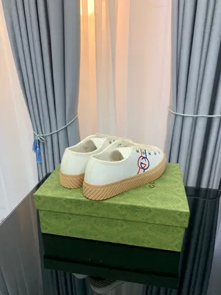White Embroidered Logo Lifestyle Sneakers 9