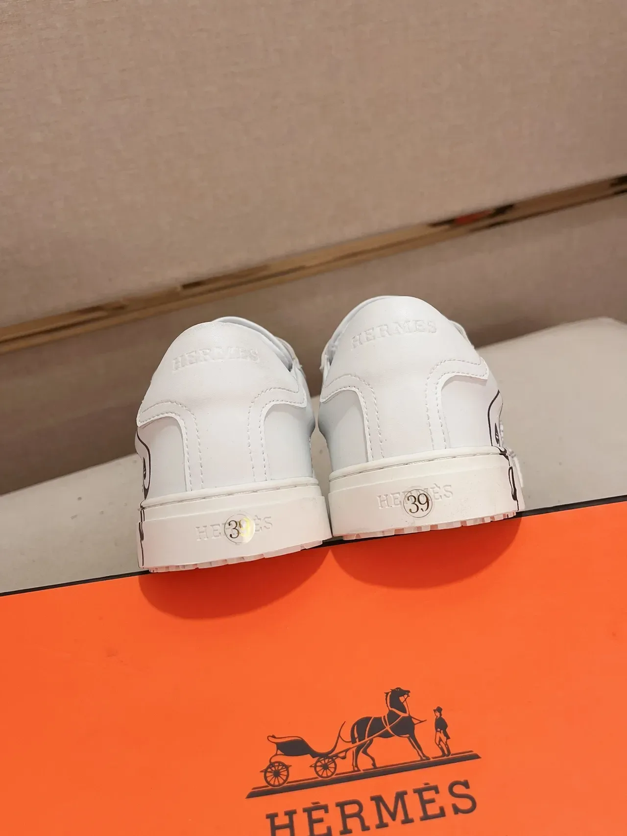 White Graffiti-Print Low-Top Lifestyle Sneaker 3