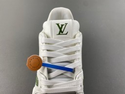 White Green Perforated Upper Mint Contrast Sole Lifestyle Sneakers 6