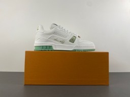 White Green Perforated Upper Mint Contrast Sole Lifestyle Sneakers 15
