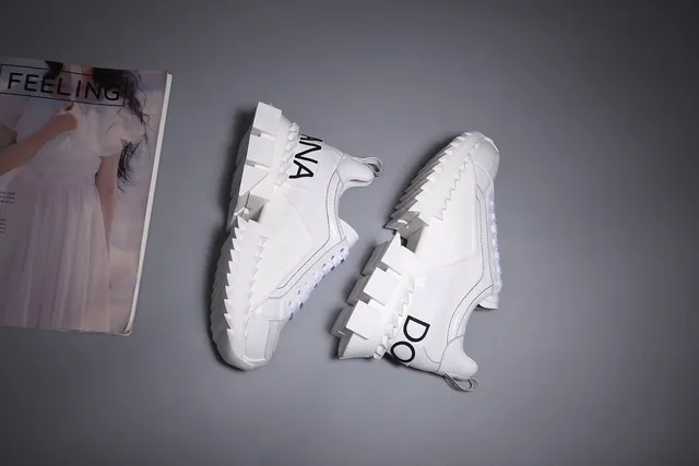 White Layered Sole Perforated Toebox Chunky Sneakers 4