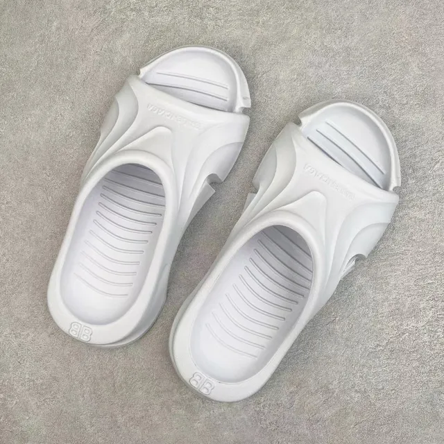 White Molded Monolithic Slide Sandal 8