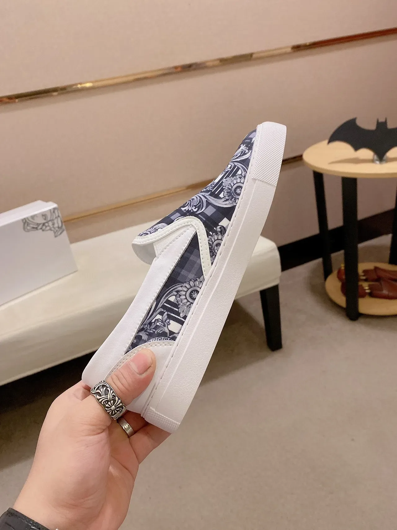 White Navy Slip-On Baroque-Print Fabric Upper Sneakers 6