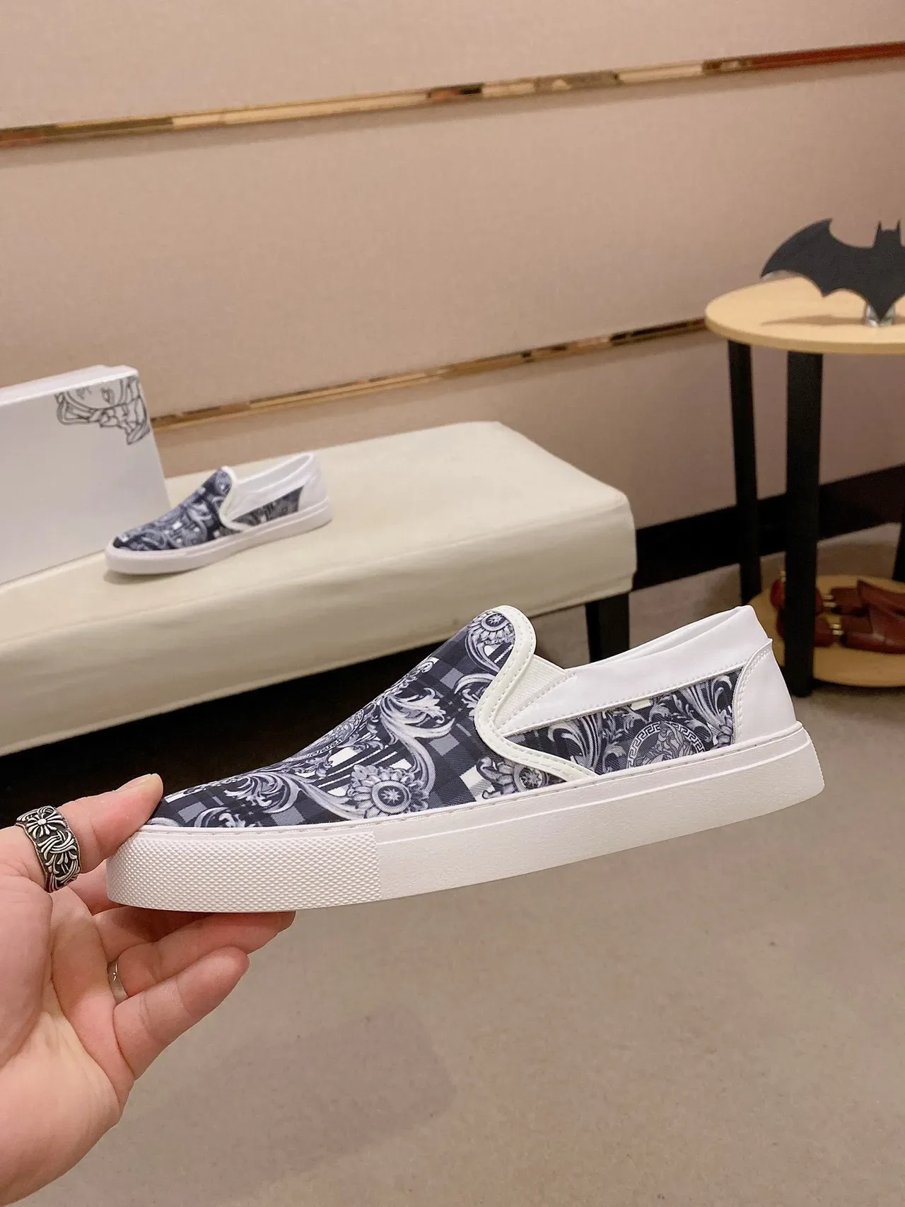 White Navy Slip-On Baroque-Print Fabric Upper Sneakers 8