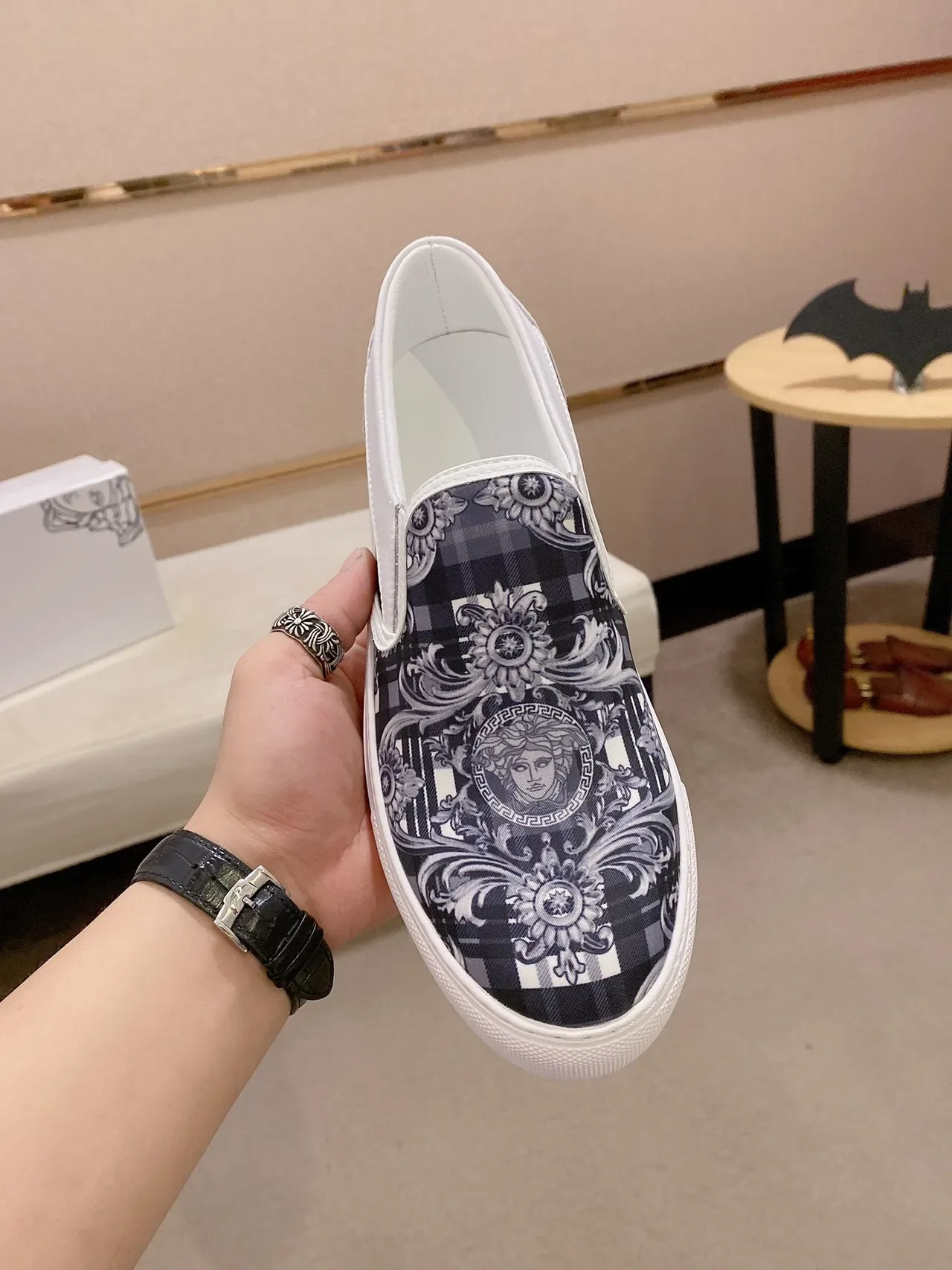 White Navy Slip-On Baroque-Print Fabric Upper Sneakers 9