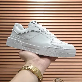 Zapatilla Lifestyle Blanca con Plataforma y Paneles