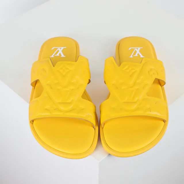 Yellow Embossed Two-Strap Flat Slippers 8