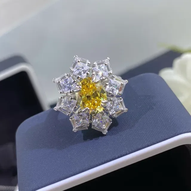 Yellow Silver Cluster Floral/starburst Setting Ring 2