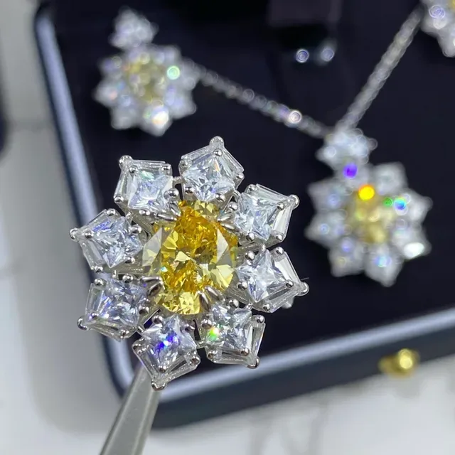 Yellow Silver Cluster Floral/starburst Setting Ring 4