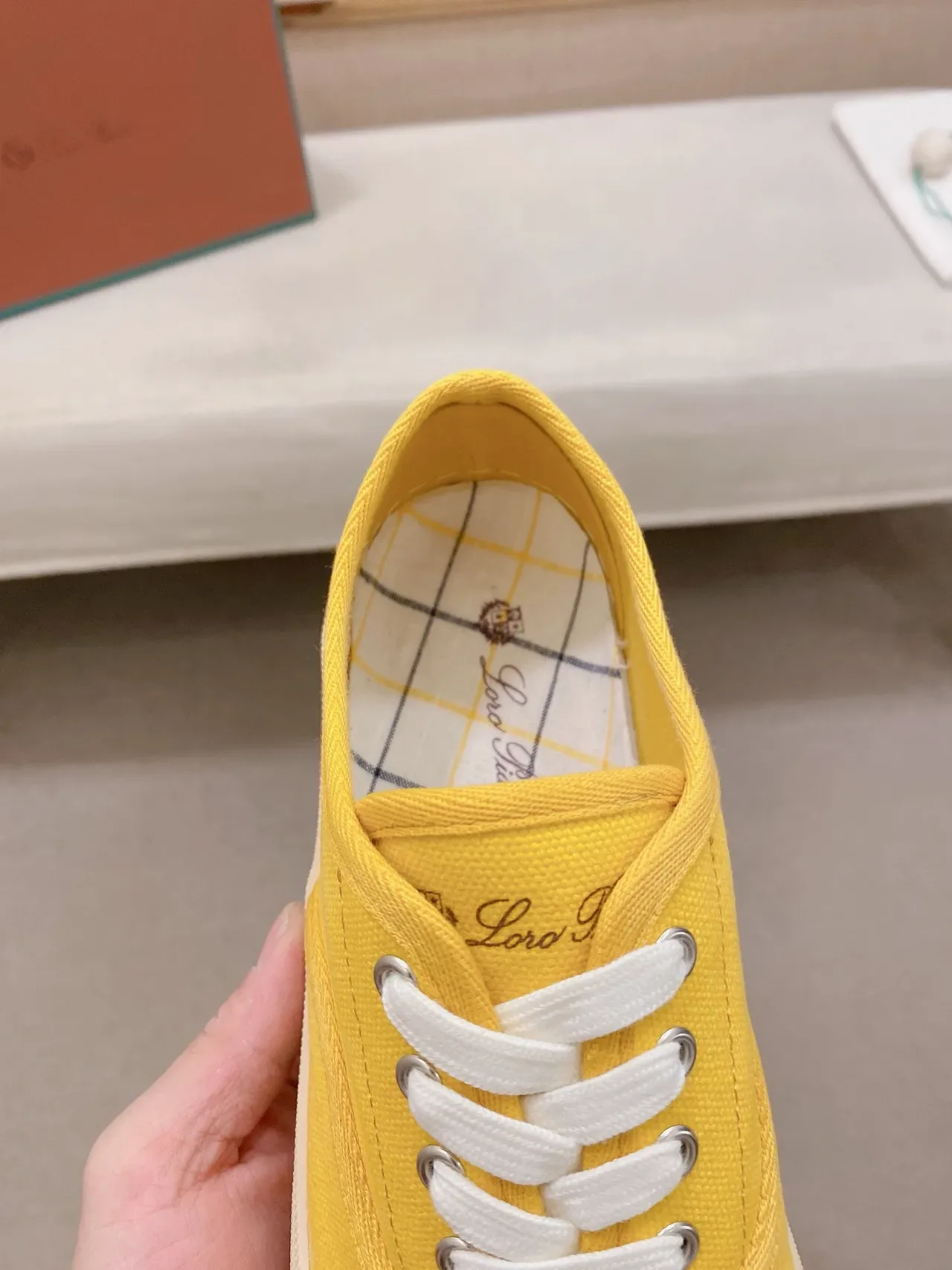 Yellow White Upper Low-Top Silhouette Canvas Shoes 4