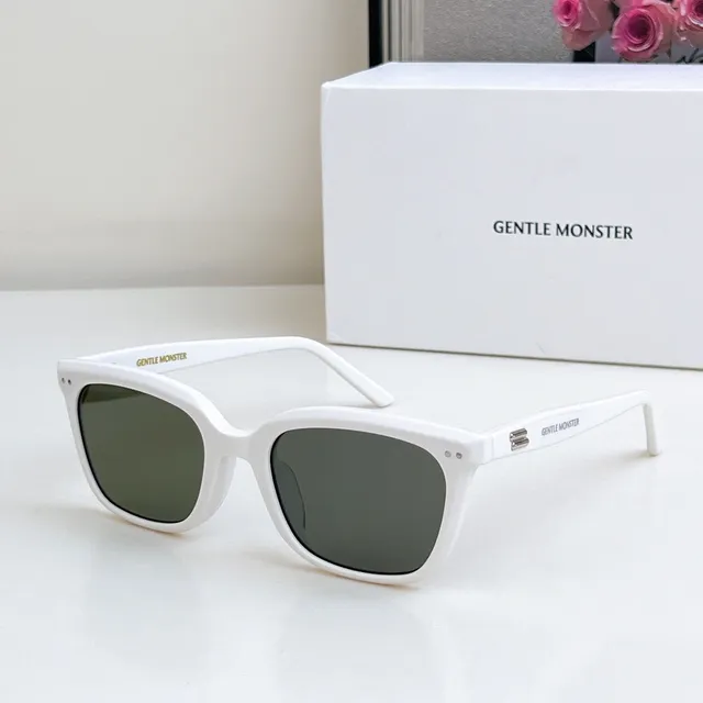 Gentle Monster Black Beige Rectangular Cat-Eye Hybrid Acetate Frame Sunglasses 4