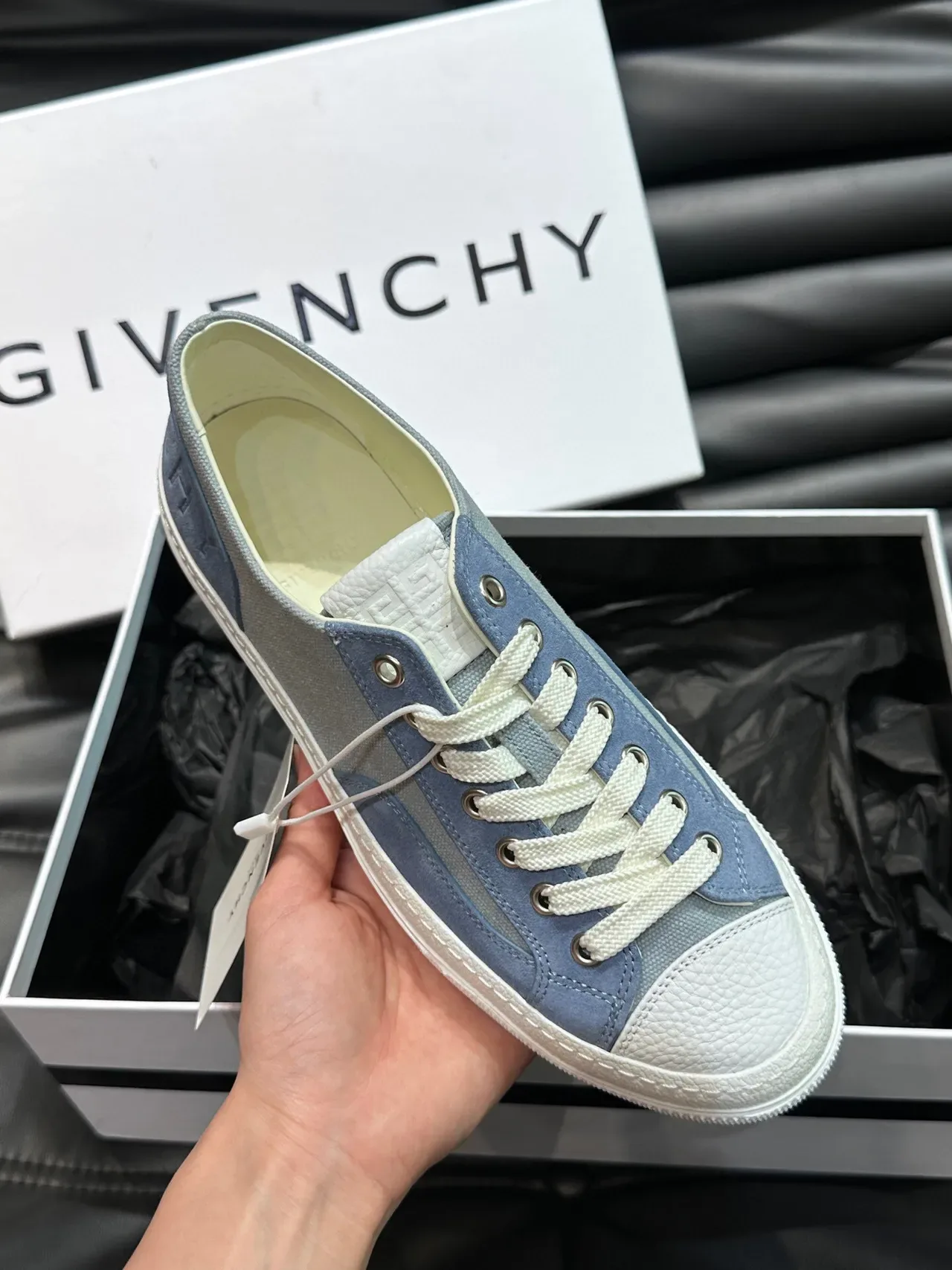 Givenchy Lona y Ante Low-Top Lifestyle Sneakers 6