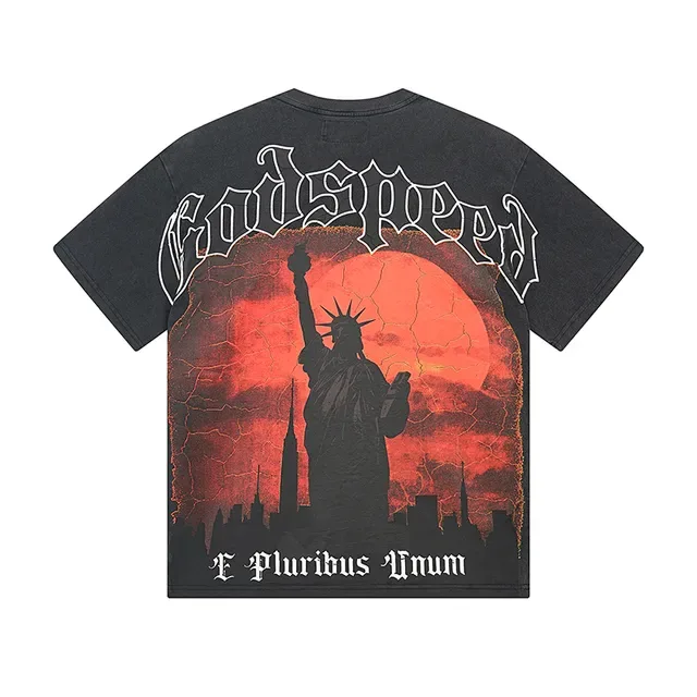 Camiseta oversized con estampado gráfico Godspeed 2