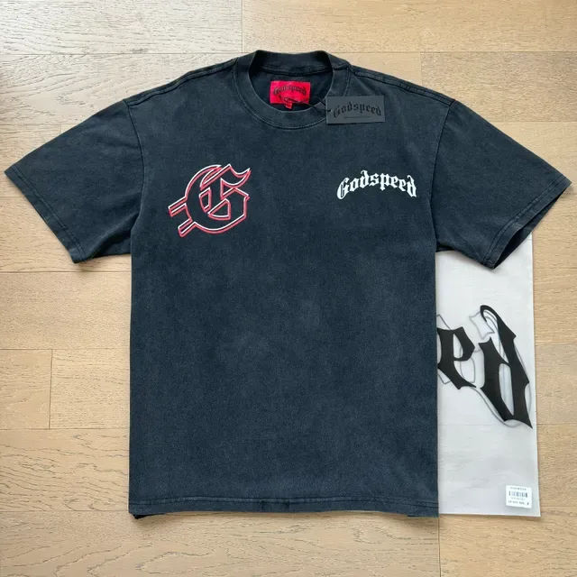 Camiseta oversized con estampado gráfico Godspeed 6
