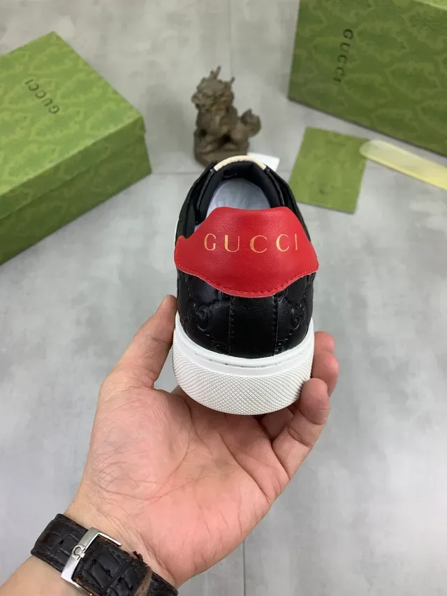 Gucci Ace Black Red Green Web Stripe Lifestyle Sneakers 3