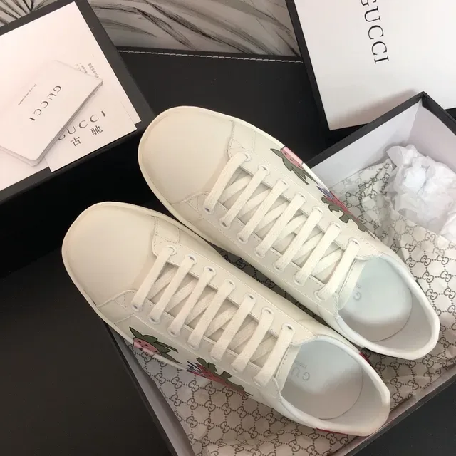 Gucci Ace Strawberry Print White Lifestyle Sneakers 5