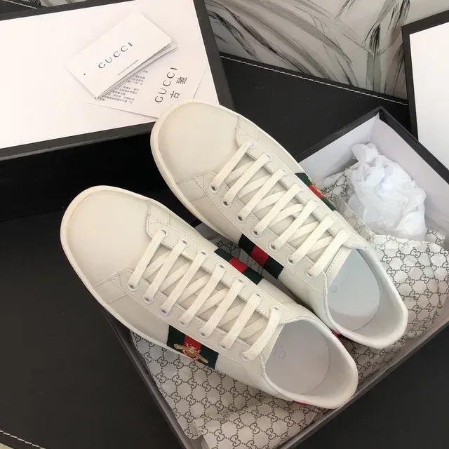 Gucci Ace Blanc Vert Rouge Rayures Web Broderie Abeille Sneakers Lifestyle 4