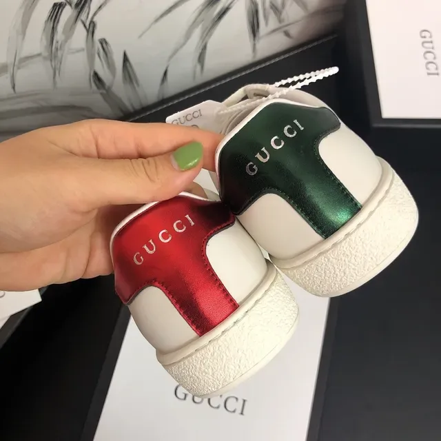 Gucci Ace White Red Green Web Stripe Lifestyle Sneakers 3
