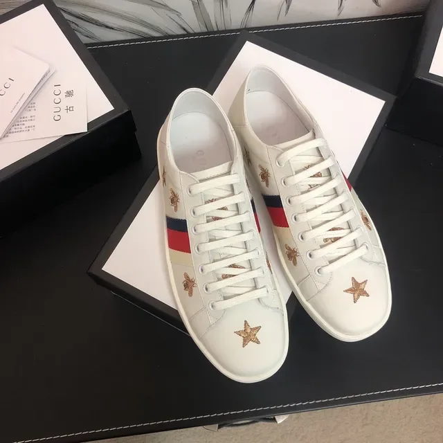 Gucci Ace White Red Leather Low-Top Web Stripe Detail Lifestyle Sneakers 2