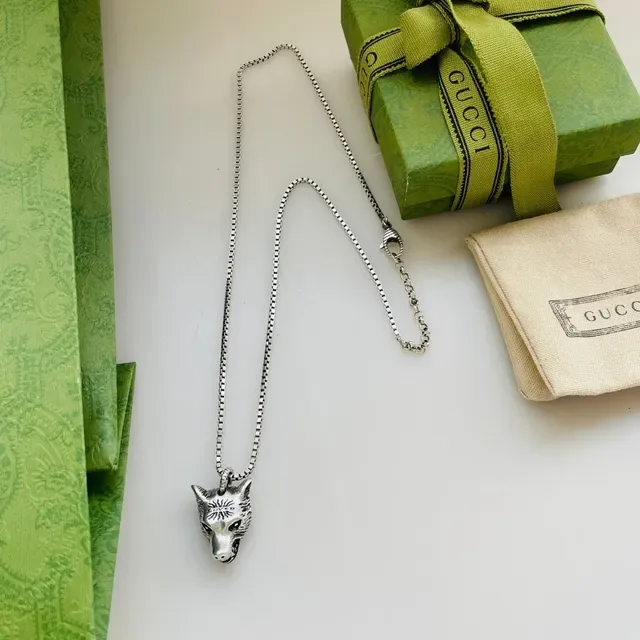 Gucci Animal Head Pendant Silver Necklace 2