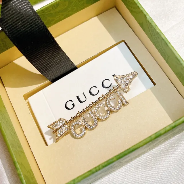 Gucci Arrow Crystal Brooch Houndstooth Blazer 5