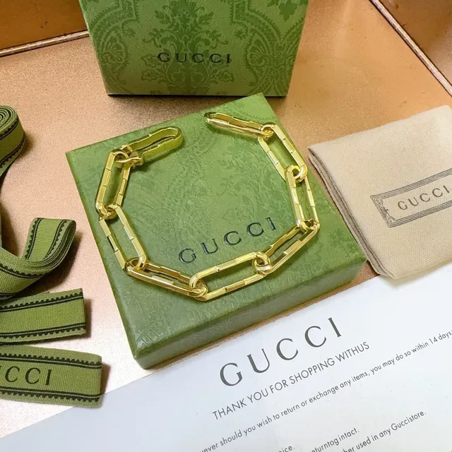 Gucci Bamboo Chain Gold-Tone Rectangular Link Bracelet 2