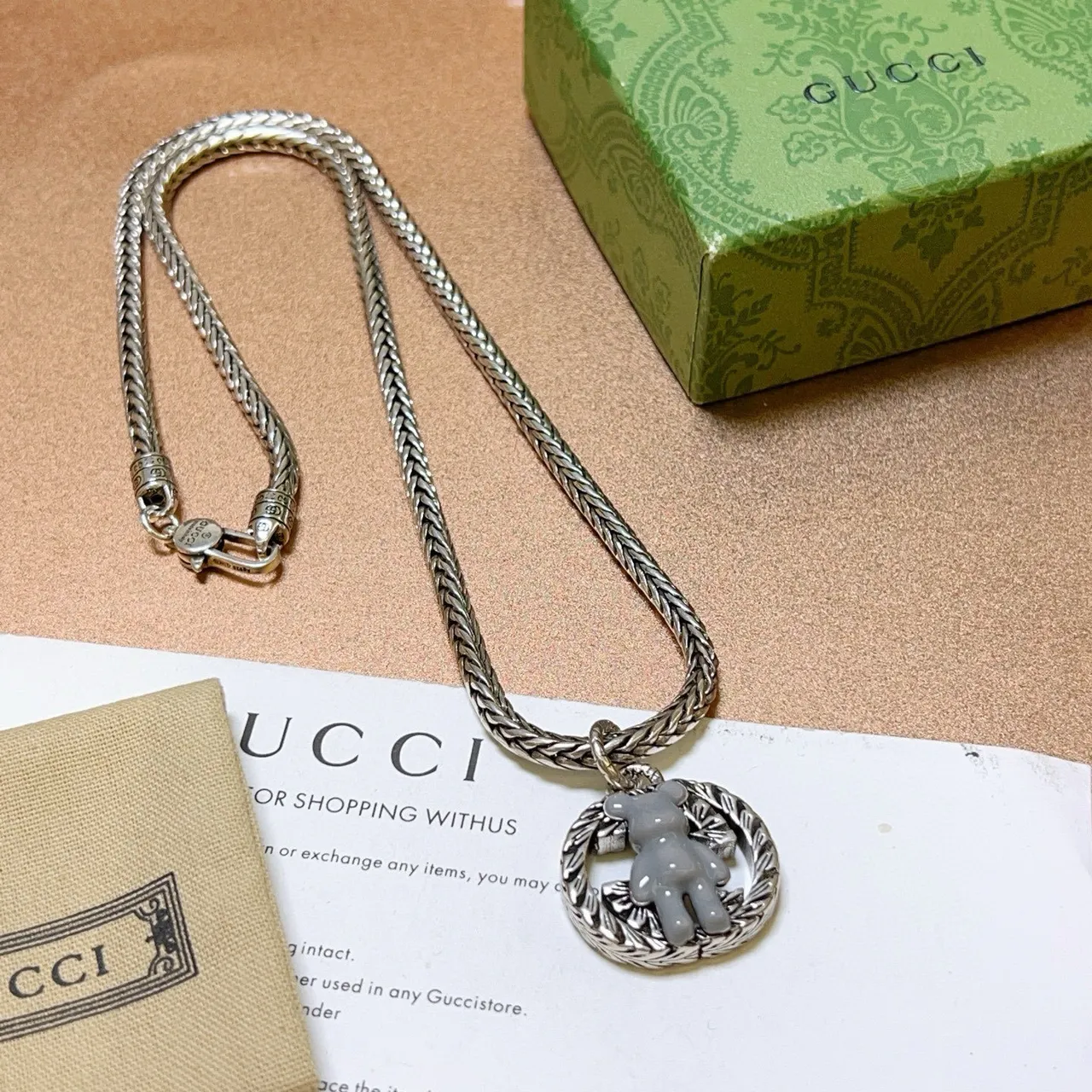 Gucci Bear Motif Silver Gray Braided Chain Wreath-Framed Pendant Necklace 3