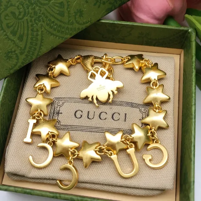 Gucci Bee Charm Bracelet Gold Beige Crystal-Embellished Bracelet 3