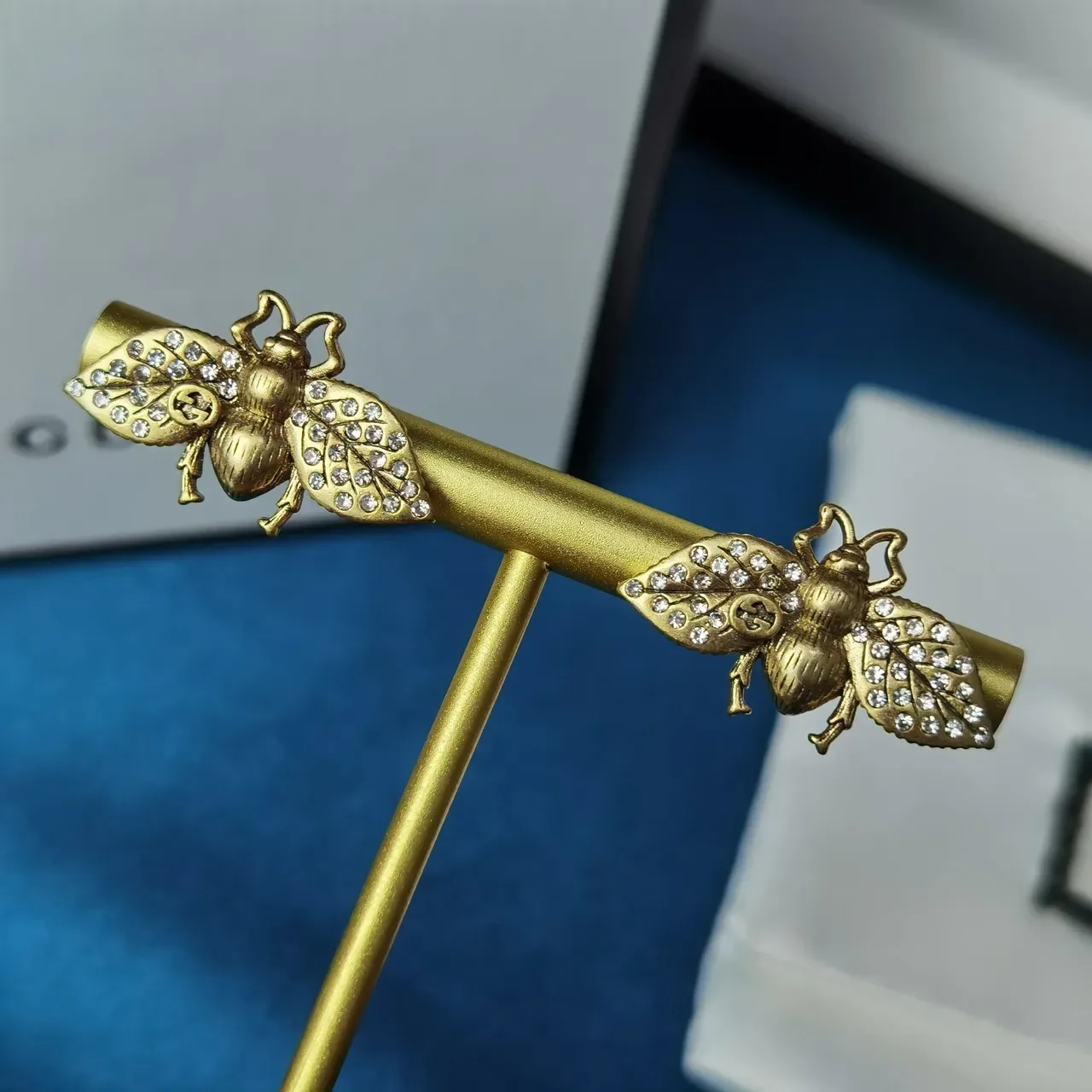 Gucci Bee Crystal-Embellished Gold-Tone Earrings 5